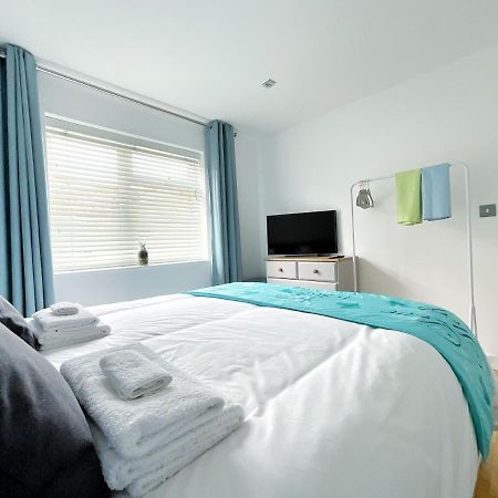 White Eden - Explore Cornwall From A Comfy Central Appartment St Austell Ngoại thất bức ảnh
