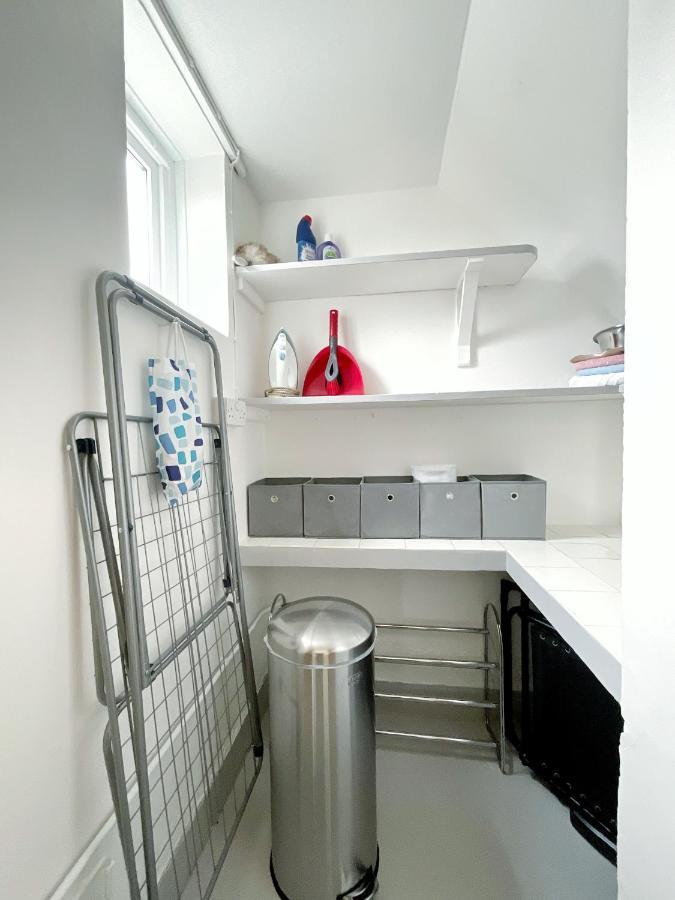 White Eden - Explore Cornwall From A Comfy Central Appartment St Austell Ngoại thất bức ảnh